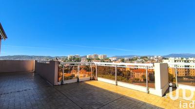 Appartement - 122 m² - 5 pièces