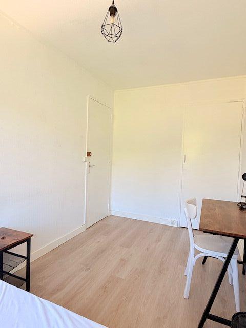 Appartement - 84 m² - 1 pièce