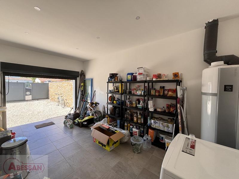 Villa - 90 m² - 4 pièces