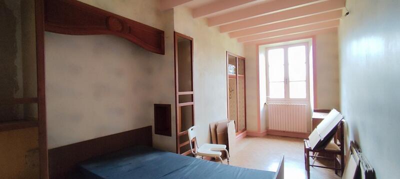 Maison - 146 m² - 8 pièces