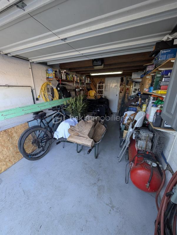 Pavillon - 150 m² - 6 pièces