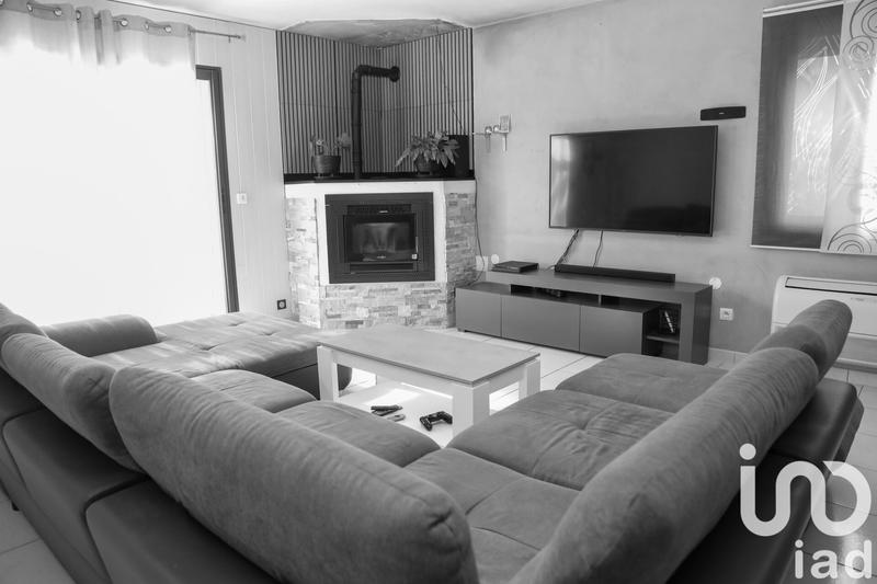 Maison - 99 m² - 4 pièces