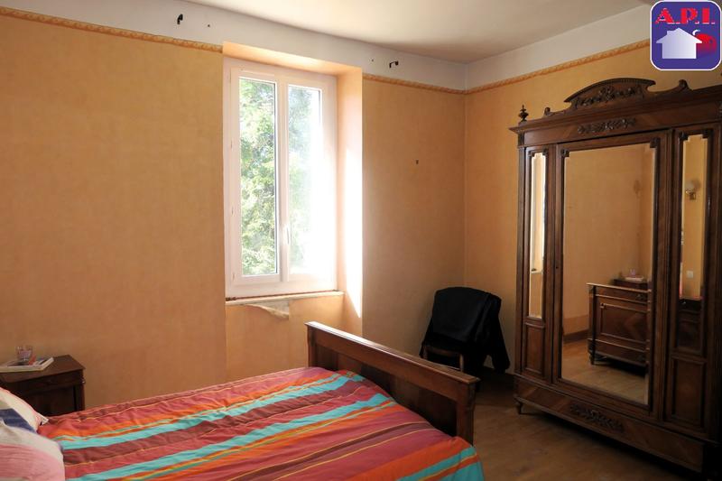 Maison - 128 m² - 7 pièces