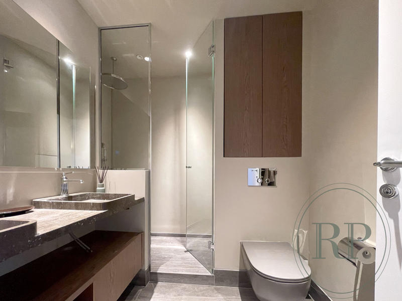 Appartement - 93 m² - 4 pièces