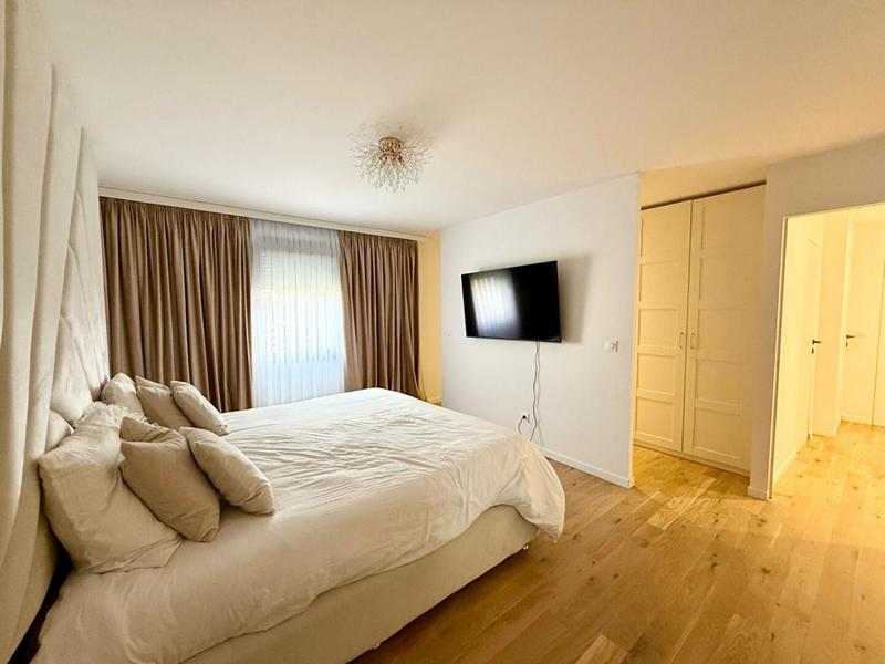 Maison - 165 m² - 6 pièces