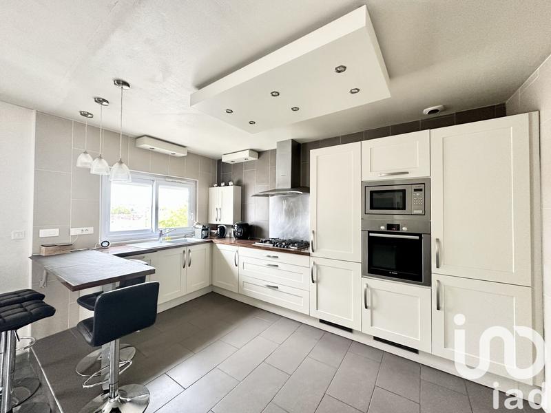 Maison - 102 m² - 6 pièces