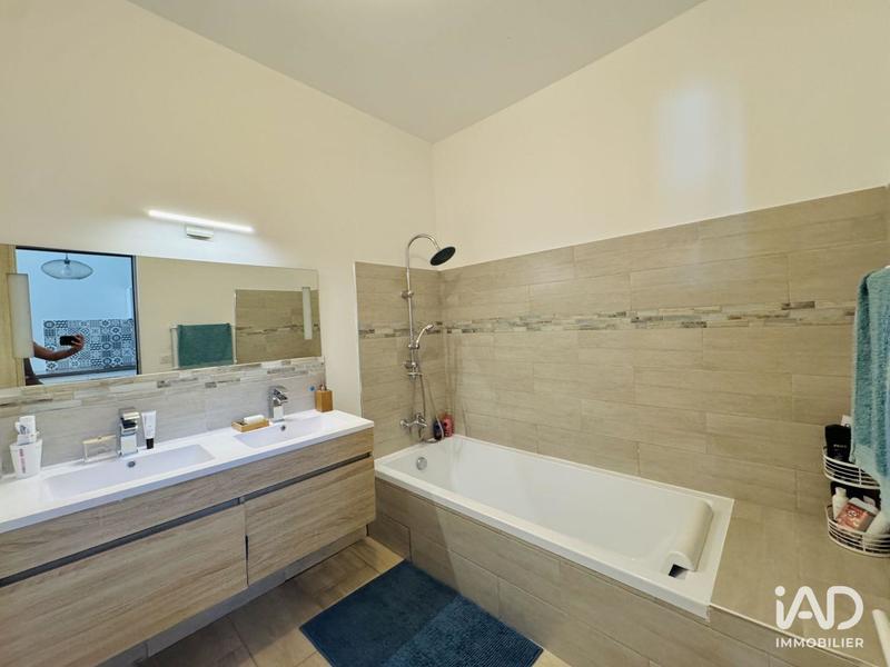 Maison - 150 m² - 4 pièces