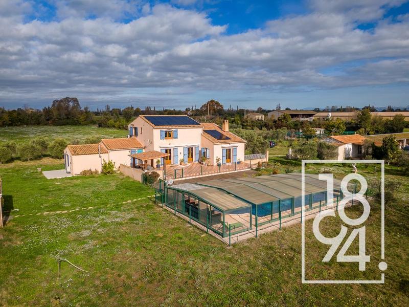 Maison - 189 m² - 5 pièces