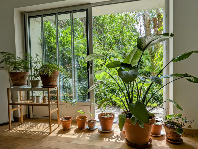 Maison - 280 m² - 8 pièces