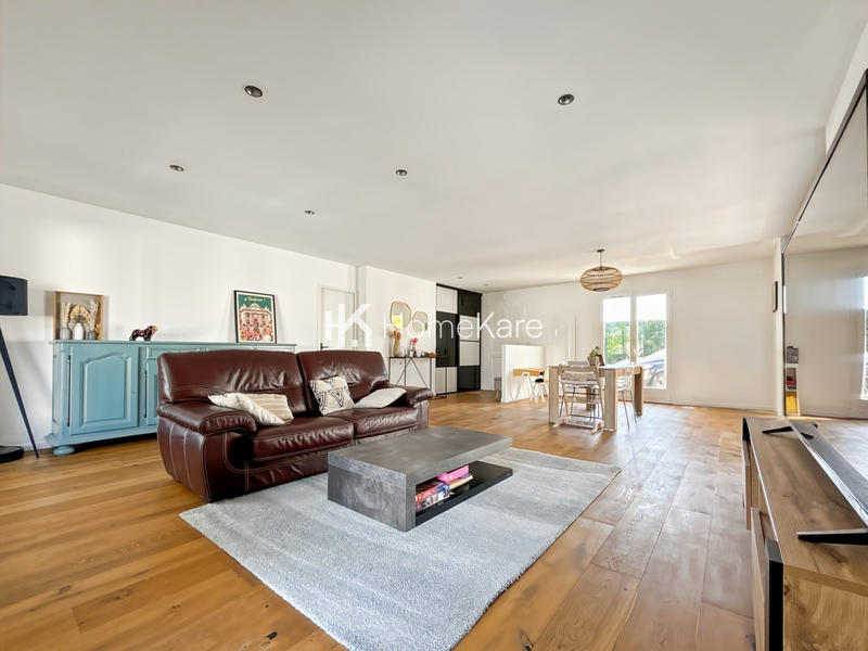 Maison - 110 m² - 4 pièces