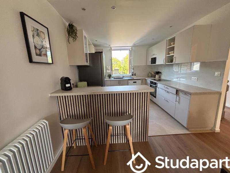 Chambre - 12 m² - 1 pièce