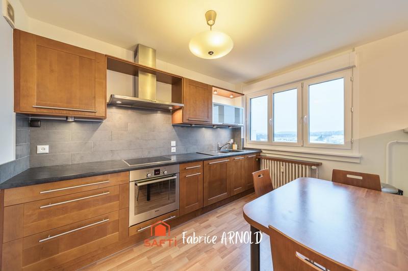 Appartement - 65 m² - 2 pièces