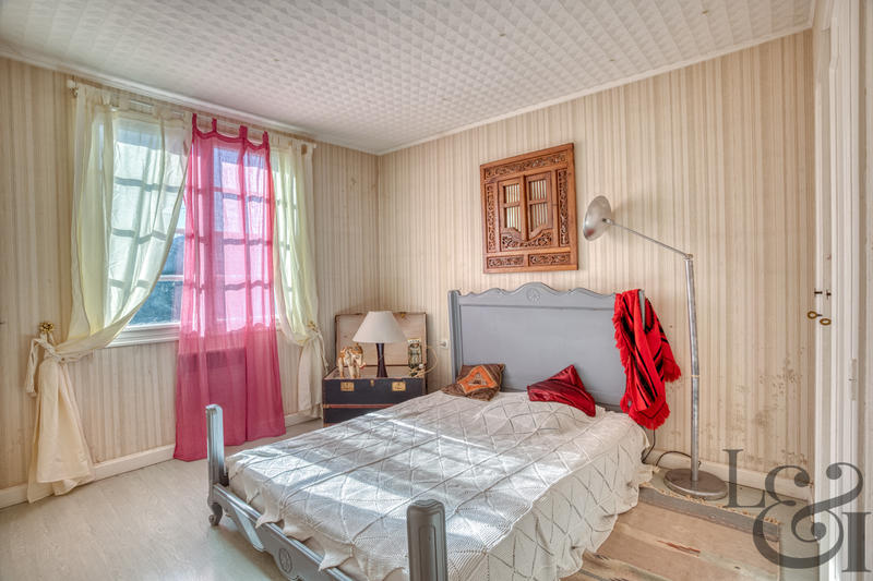 Maison - 122 m² - 5 pièces