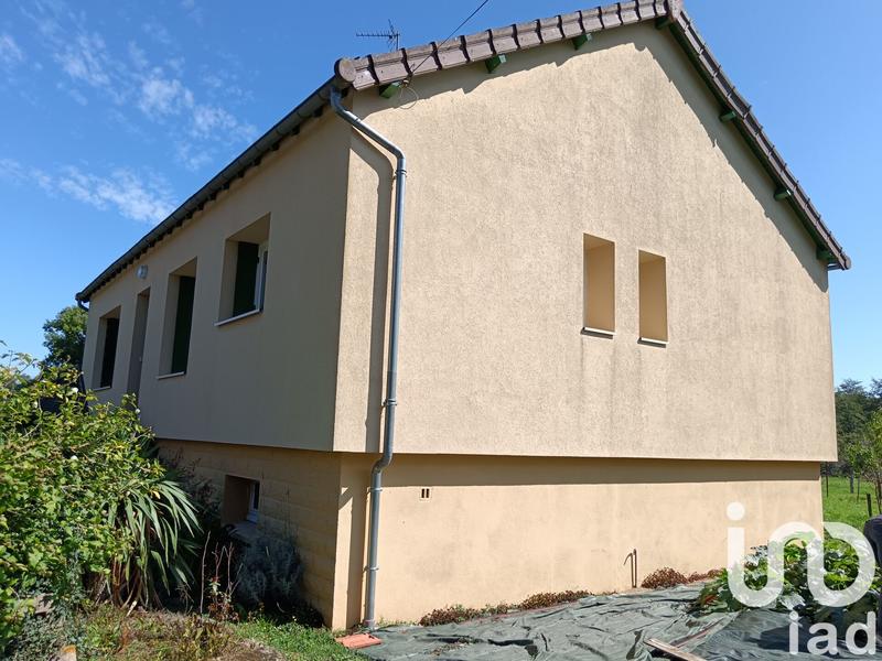 Maison - 97 m² - 5 pièces