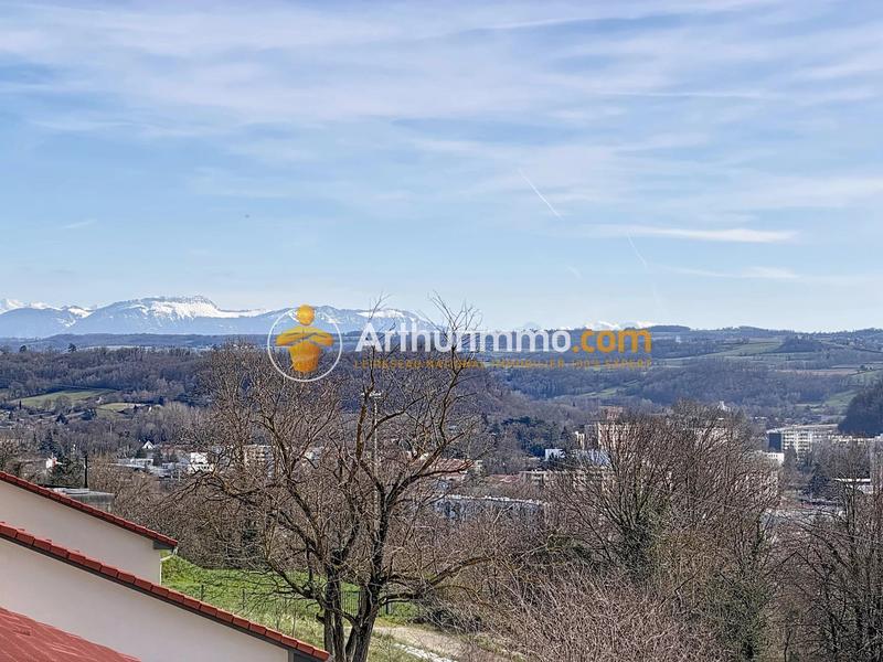 Appartement - 95 m² - 5 pièces