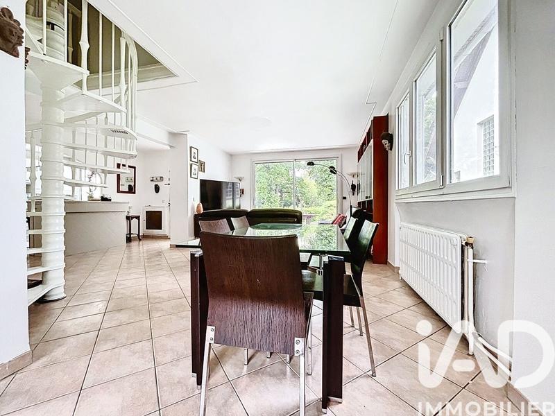 Maison - 165 m² - 5 pièces