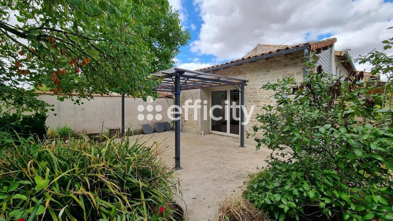 Maison - 235 m² - 8 pièces