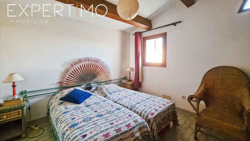 Maison - 307 m² - 10 pièces