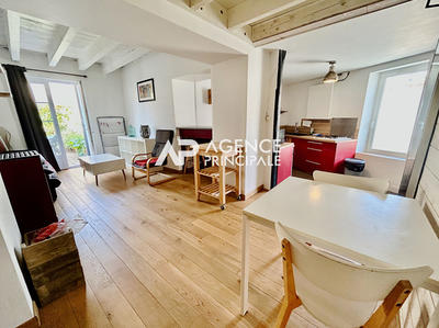 Appartement - 48 m² - 2 pièces