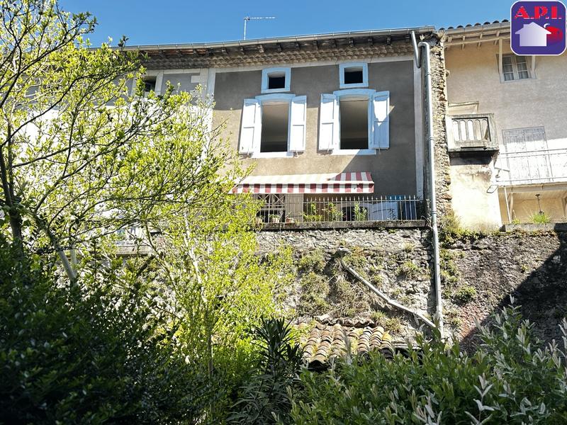 Maison - 287 m² - 8 pièces