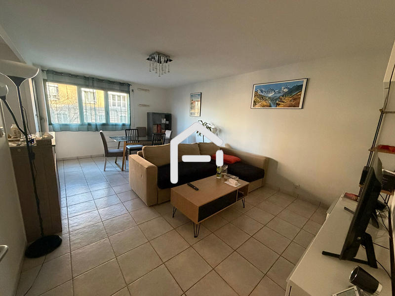 Appartement - 71 m² - 3 pièces