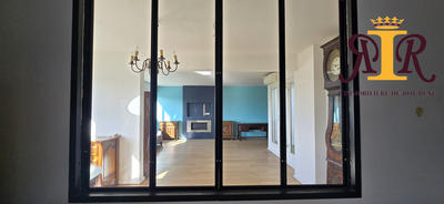 Appartement - 150 m² - 5 pièces