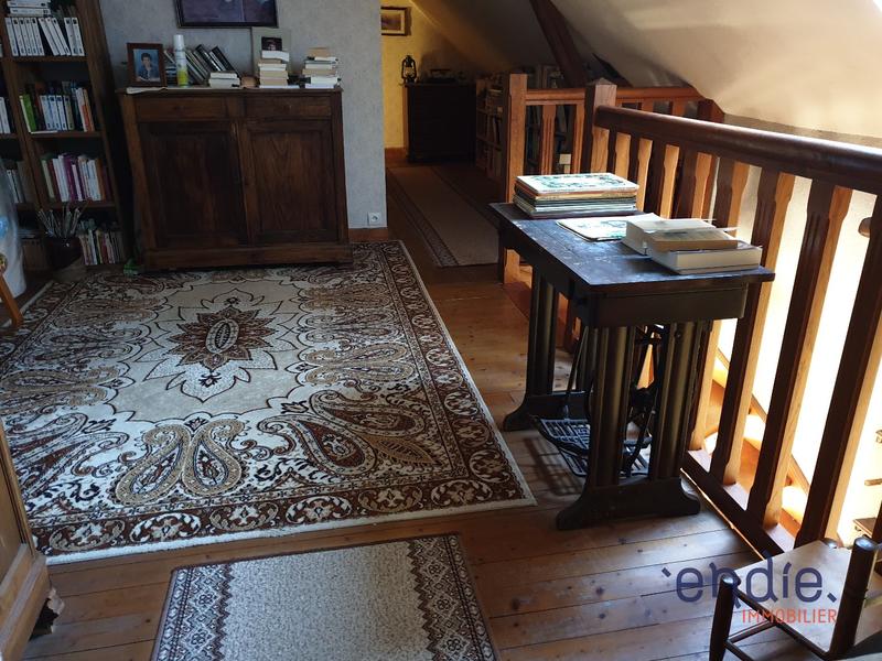 Maison - 170 m² - 7 pièces