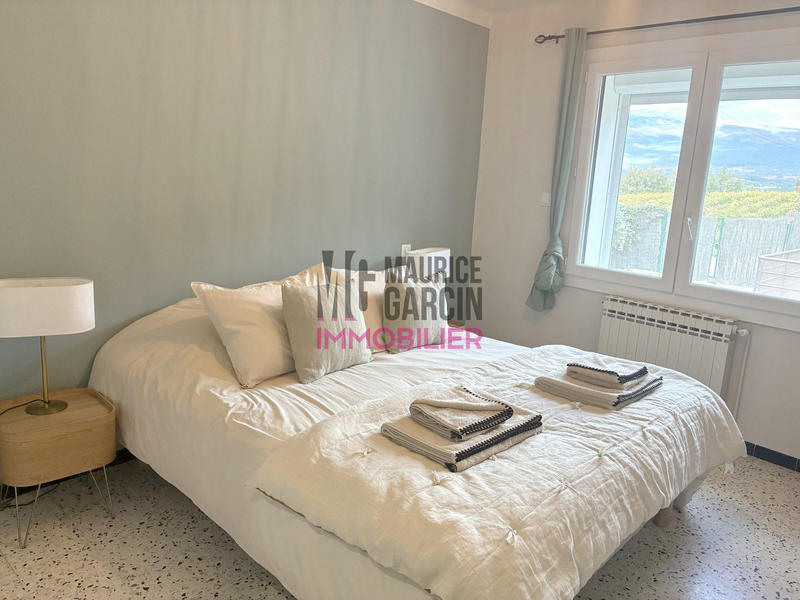 Maison - 91 m² - 4 pièces