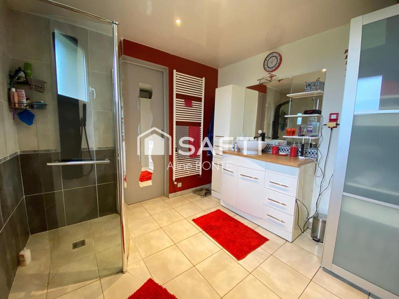 Maison - 160 m² - 8 pièces