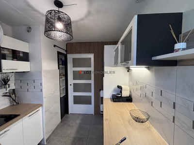 Appartement - 67 m² - 3 pièces