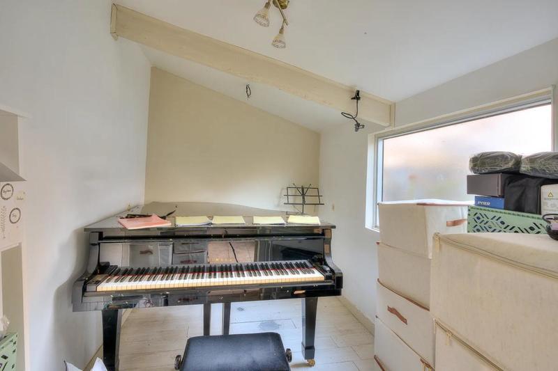 Maison - 85 m² - 5 pièces