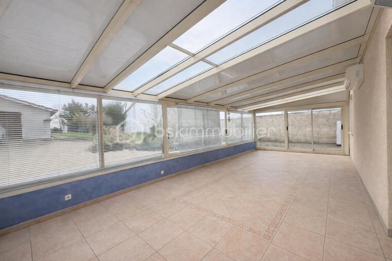 Maison traditionnelle - 151 m² - 6 pièces