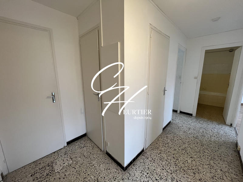 Appartement - 55 m² - 2 pièces