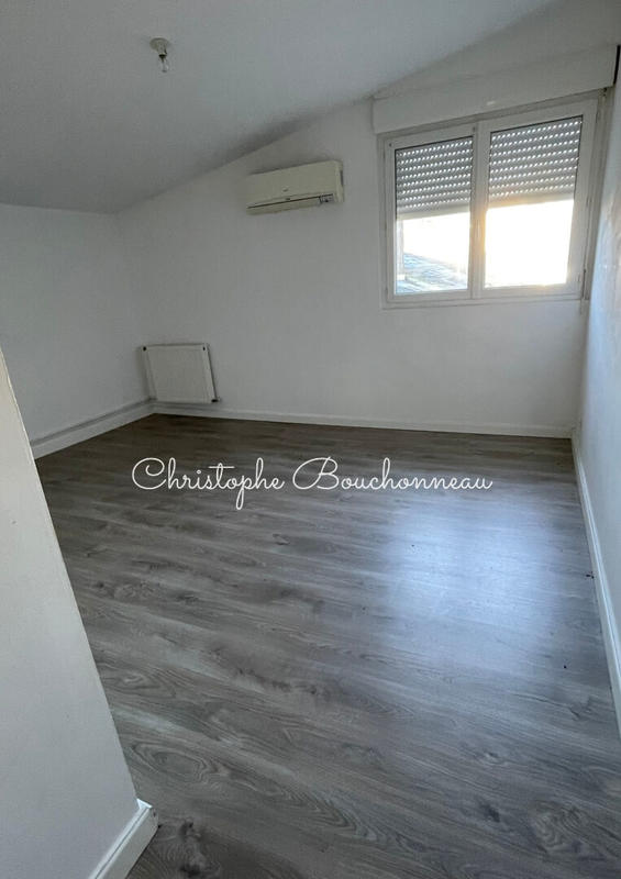 Local commercial - 300 m²