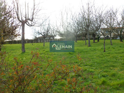 Terrain - 1 400 m²