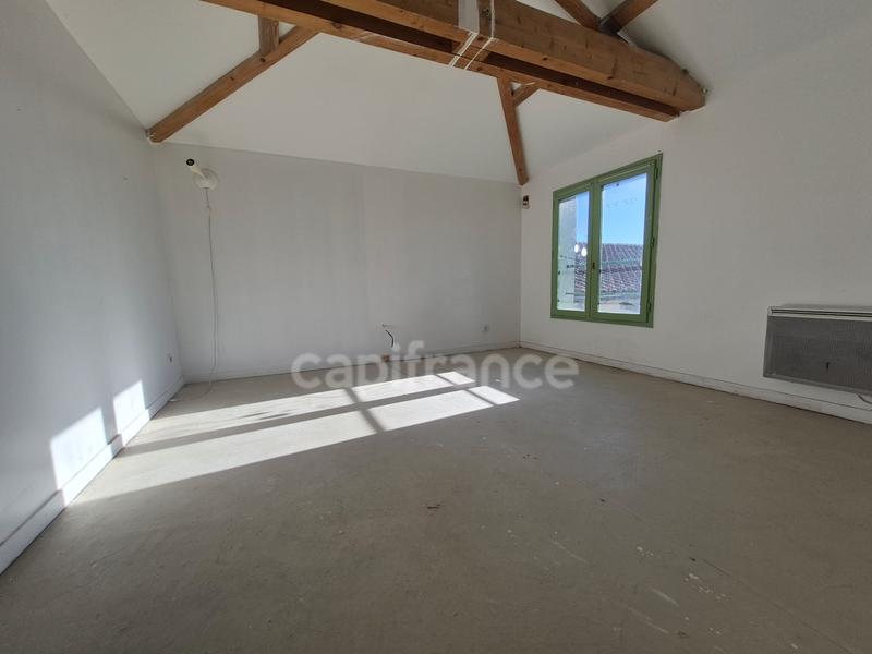 Maison - 188 m² - 8 pièces