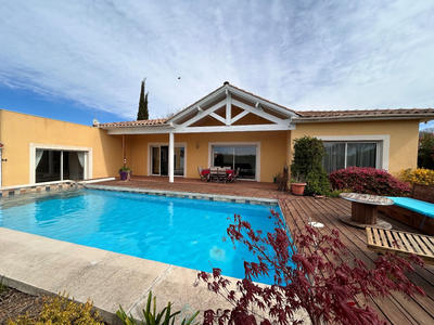 Maison - 120 m² - 6 pièces