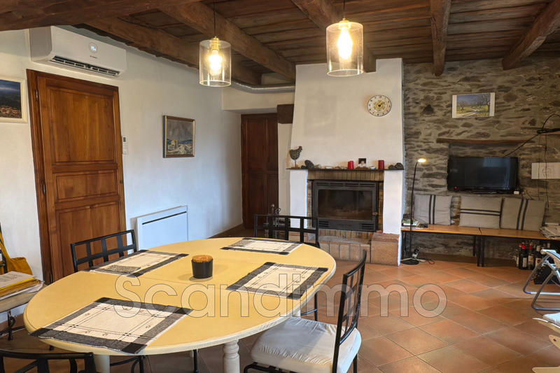 Maison - 199 m² - 5 pièces