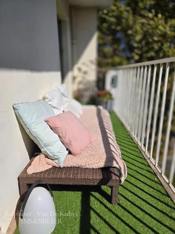 Appartement - 93 m² - 5 pièces