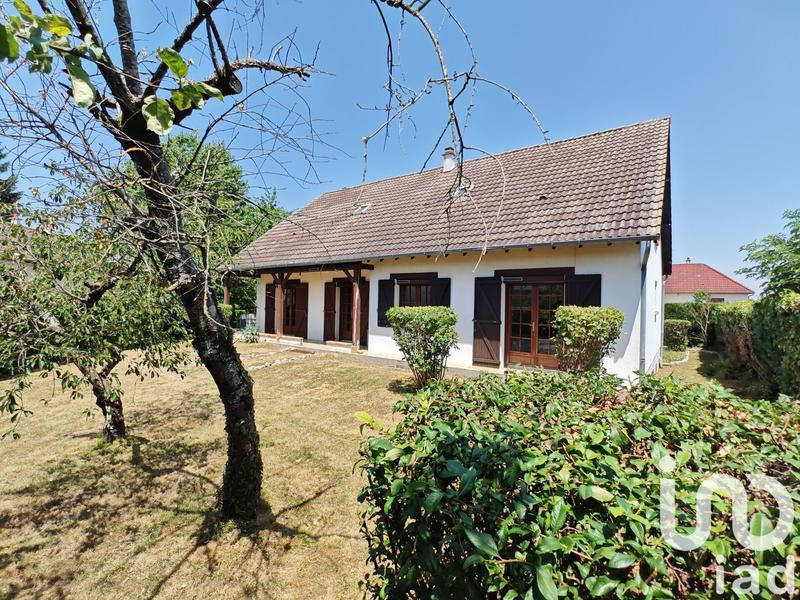 Maison - 188 m² - 8 pièces