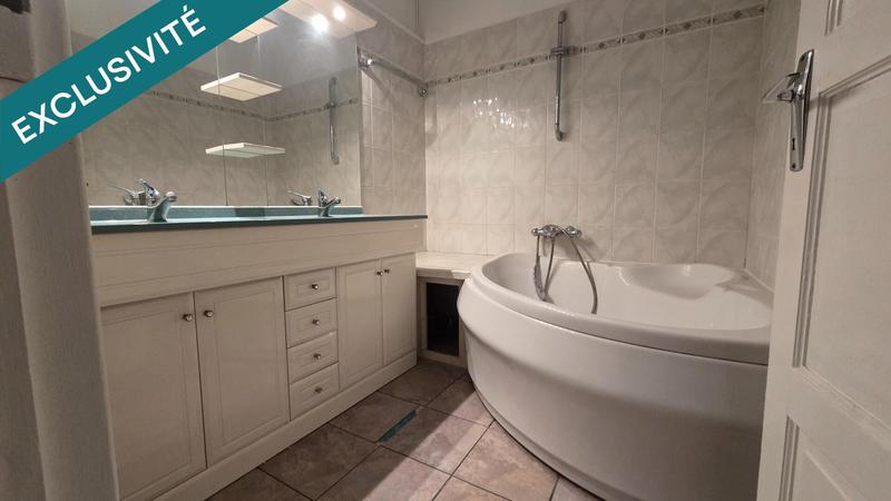 Maison de ville - 140 m² - 7 pièces