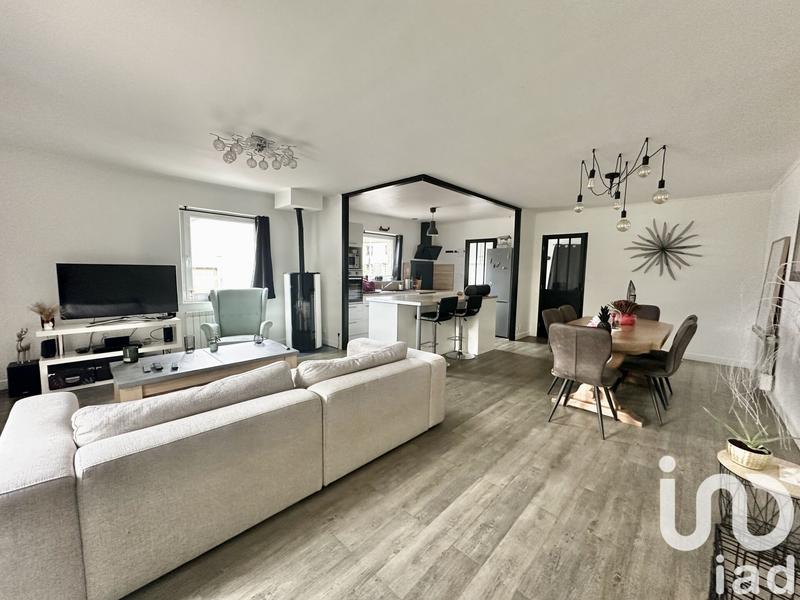 Maison - 95 m² - 4 pièces