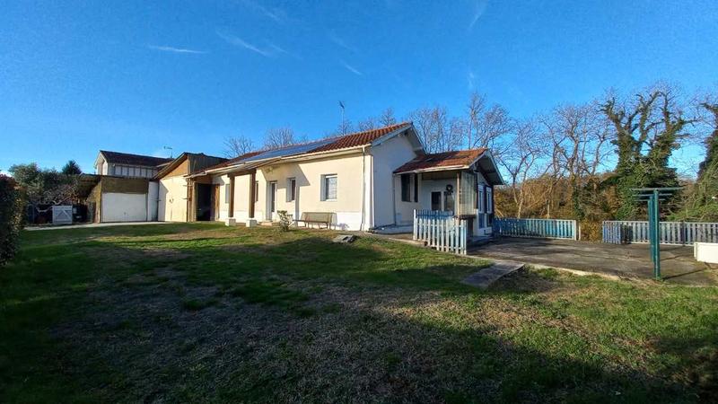 Maison - 103 m² - 5 pièces