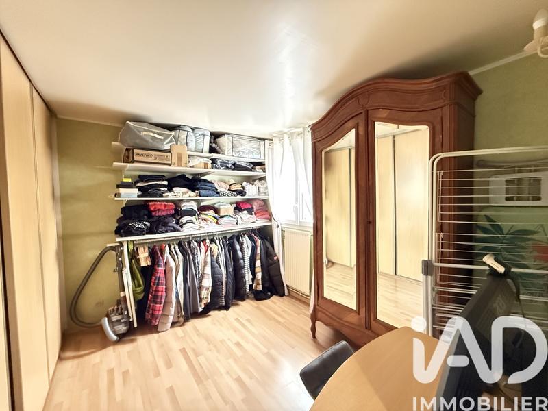 Maison - 94 m² - 5 pièces