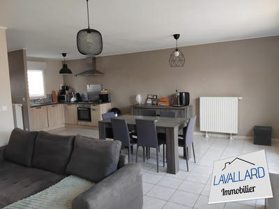 Maison - 76 m² - 2 pièces