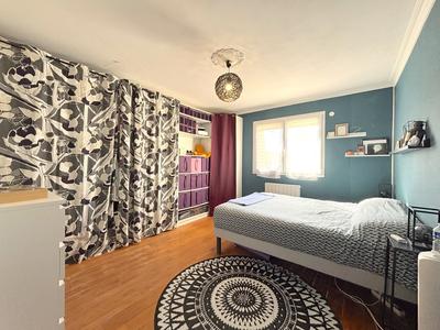 Maison - 148 m² - 8 pièces