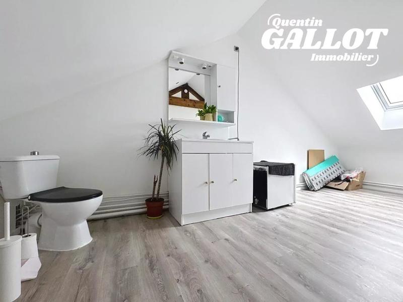 Maison - 192 m² - 11 pièces