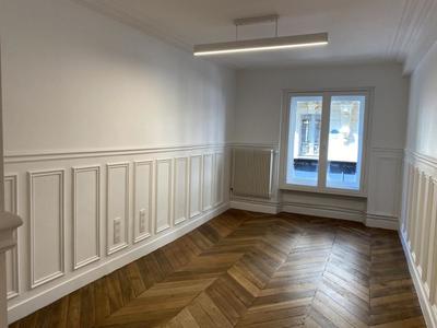 Bureau - 90 m² - 4 pièces