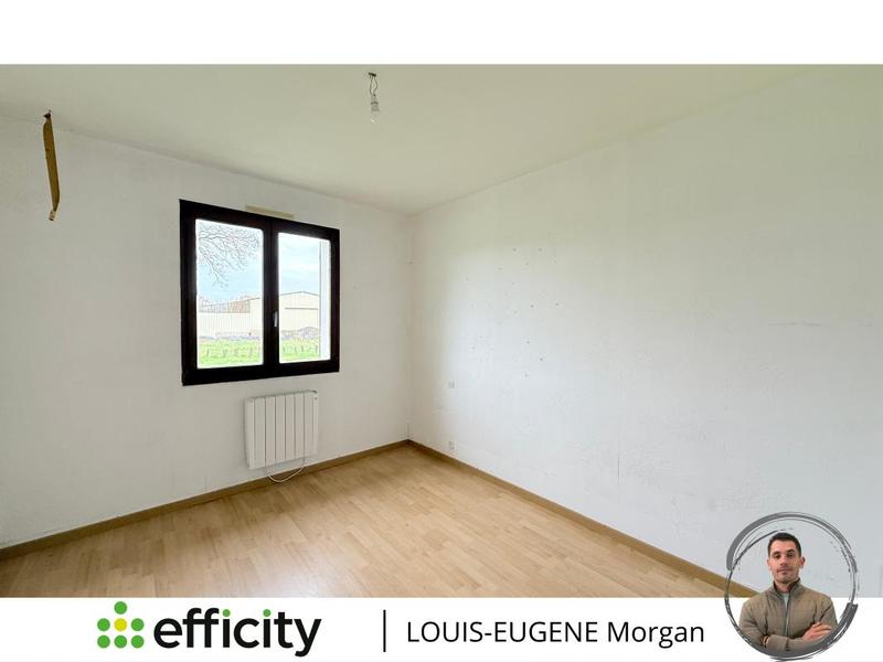 Maison - 99 m² - 5 pièces