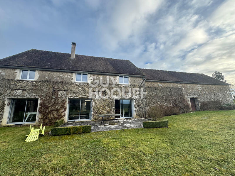 Maison - 257 m² - 5 pièces